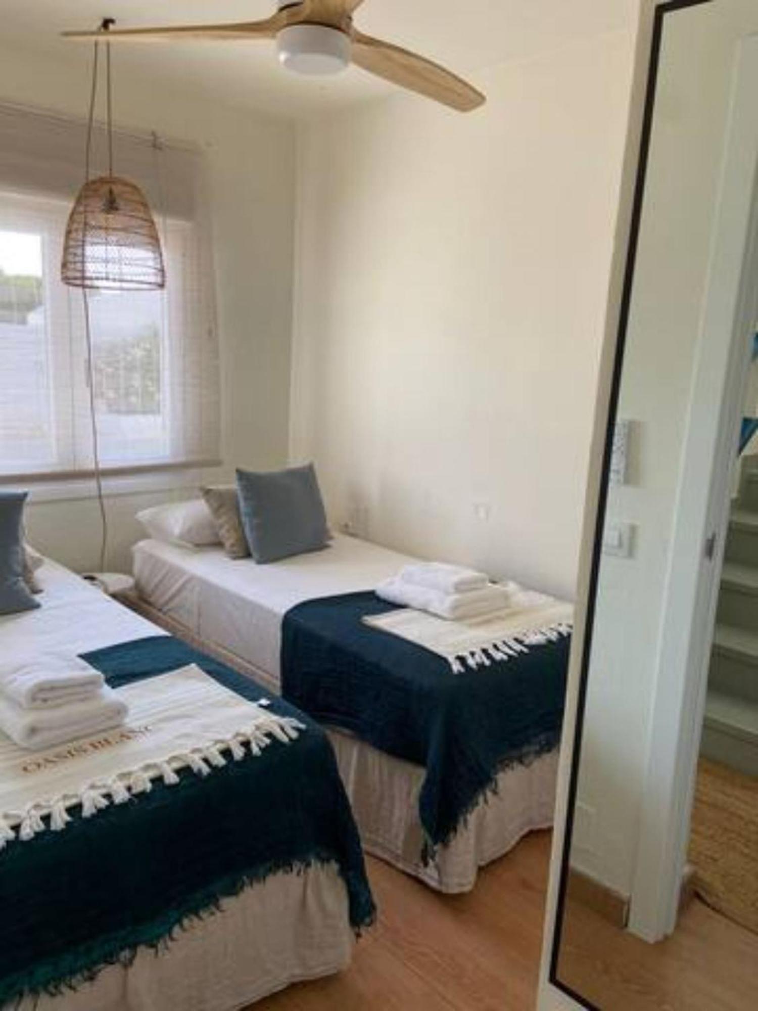 Arenal D'En Castell North Apartment Es Mercadal Luaran gambar