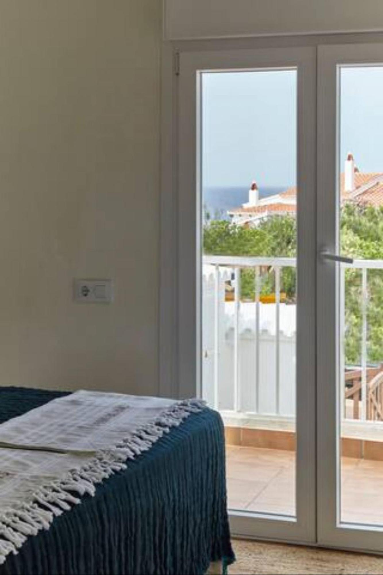 Arenal D'En Castell North Apartment Es Mercadal Luaran gambar