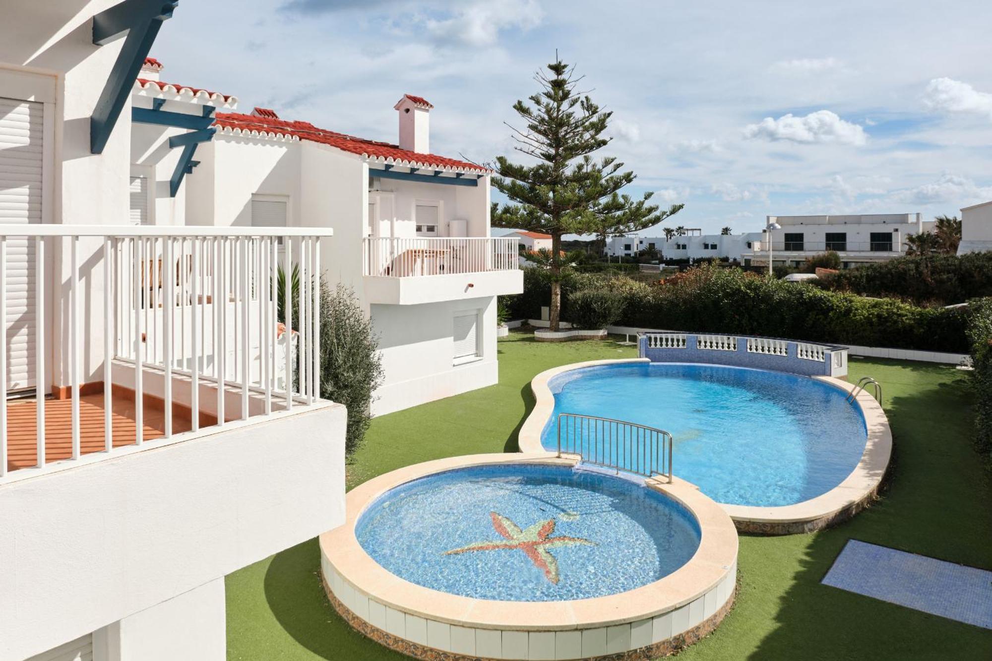 Arenal D'En Castell North Apartment Es Mercadal Luaran gambar